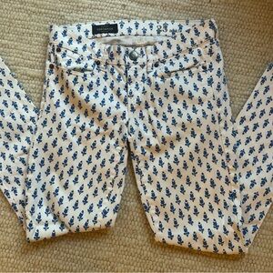 j.Crew white pattern Skinny jeans!